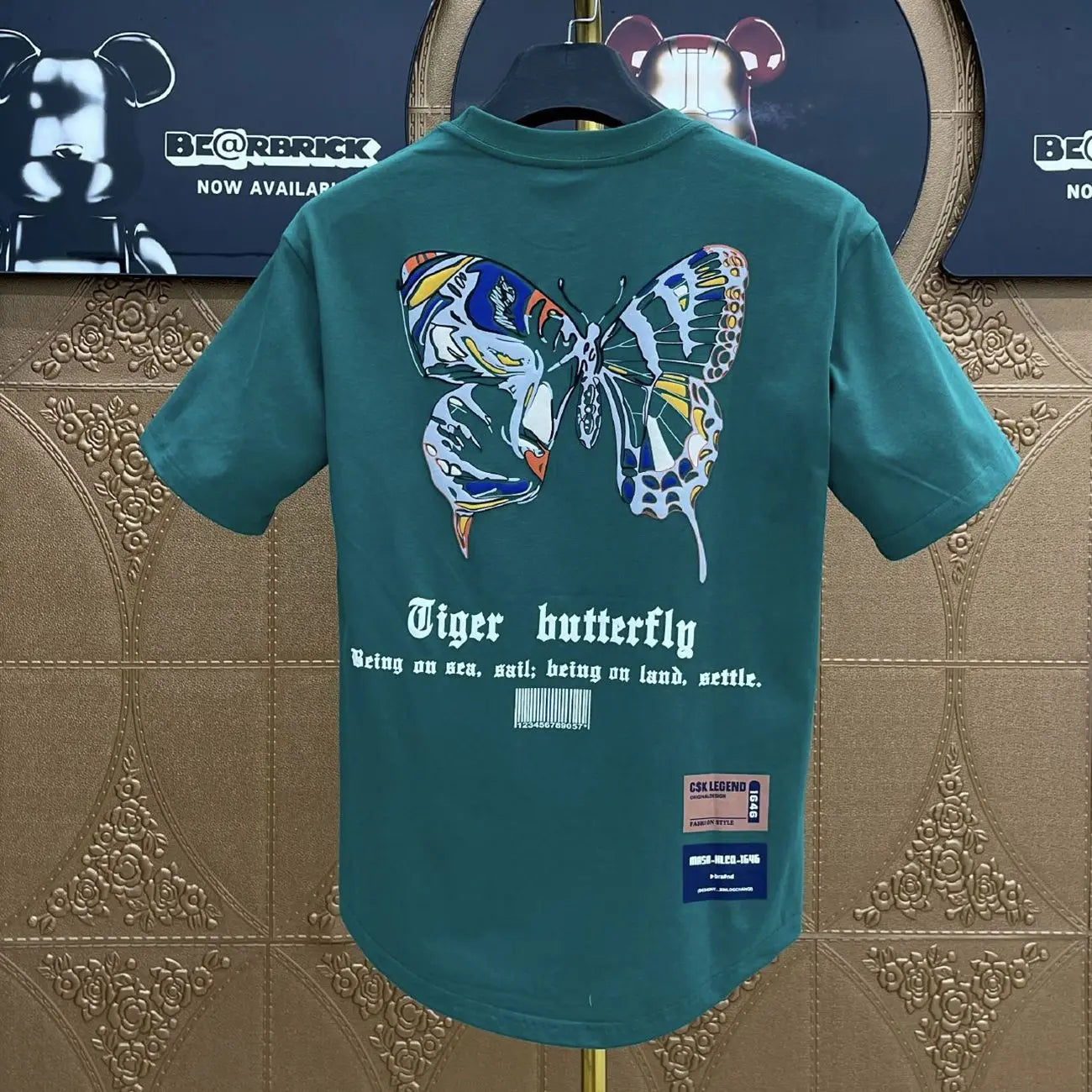 Teal short-sleeved graphic hip hop t-shirt with colorful tiger butterfly print for heather male tees Korean clothing