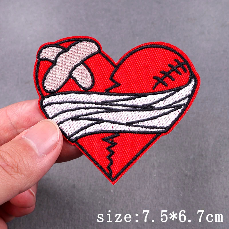 Hip Hop Sexy Patch Iron On Embroidery Patches For Clothing Thermoadhesive Patches For Clothes Punk Skull Sewing/Fusible Patch