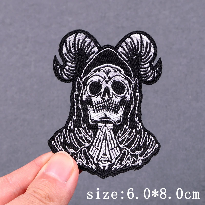 Hip Hop Sexy Patch Iron On Embroidery Patches For Clothing Thermoadhesive Patches For Clothes Punk Skull Sewing/Fusible Patch