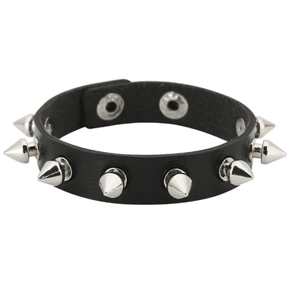 1Pc Hip Hop Men Goth PU Leather Wristband bracelet en cuir Vintage Cosplay Rock Spikes Rivet Chunky Cuff Black браслеты
