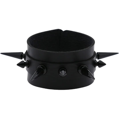 1Pc Hip Hop Men Goth PU Leather Wristband bracelet en cuir Vintage Cosplay Rock Spikes Rivet Chunky Cuff Black браслеты