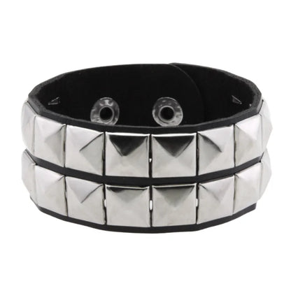 1Pc Hip Hop Men Goth PU Leather Wristband bracelet en cuir Vintage Cosplay Rock Spikes Rivet Chunky Cuff Black браслеты