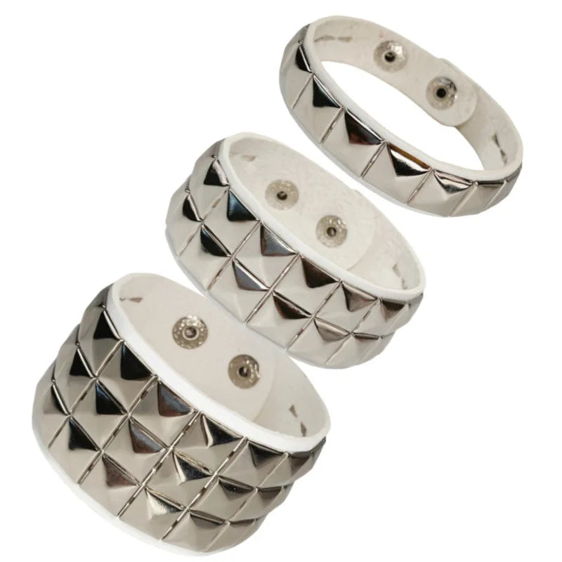 1Pc Hip Hop Men Goth PU Leather Wristband bracelet en cuir Vintage Cosplay Rock Spikes Rivet Chunky Cuff Black браслеты