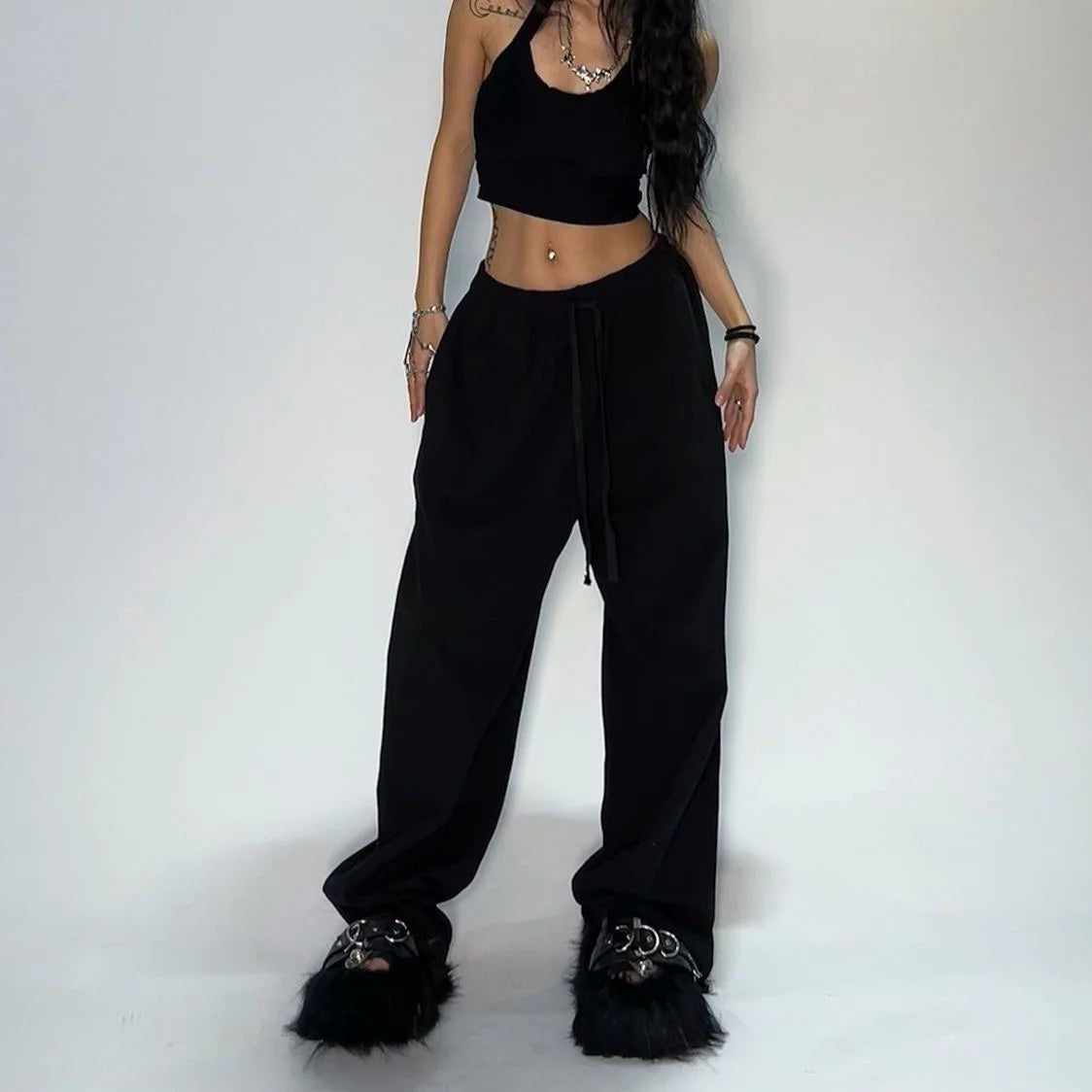Woman American Hip Hop Wide Leg Joggers Street Dance Casual Sweatpants Retro Loose Fit Comfortable Trendy Athletic Style