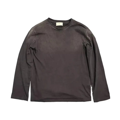 Black long-sleeved crew neck retro tshirts y2k with a minimalist design perfect for hip streetwear harajuku looks and loose casual tee style