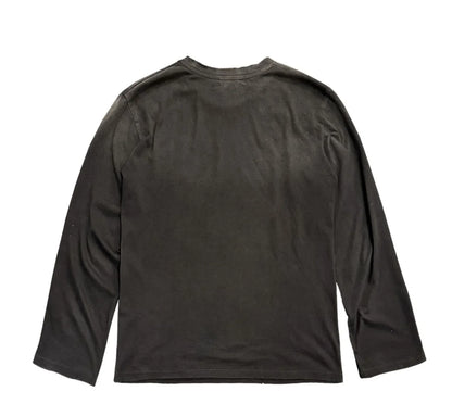 Black long-sleeved vintage t shirt with subtle fabric texture perfect for retro tshirts y2k hip streetwear harajuku style