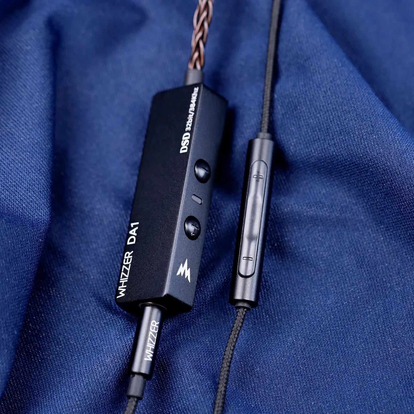 Black whizzer da1 portable usb c amplifier dac with mic volume control, braided copper and black cables, silver logo