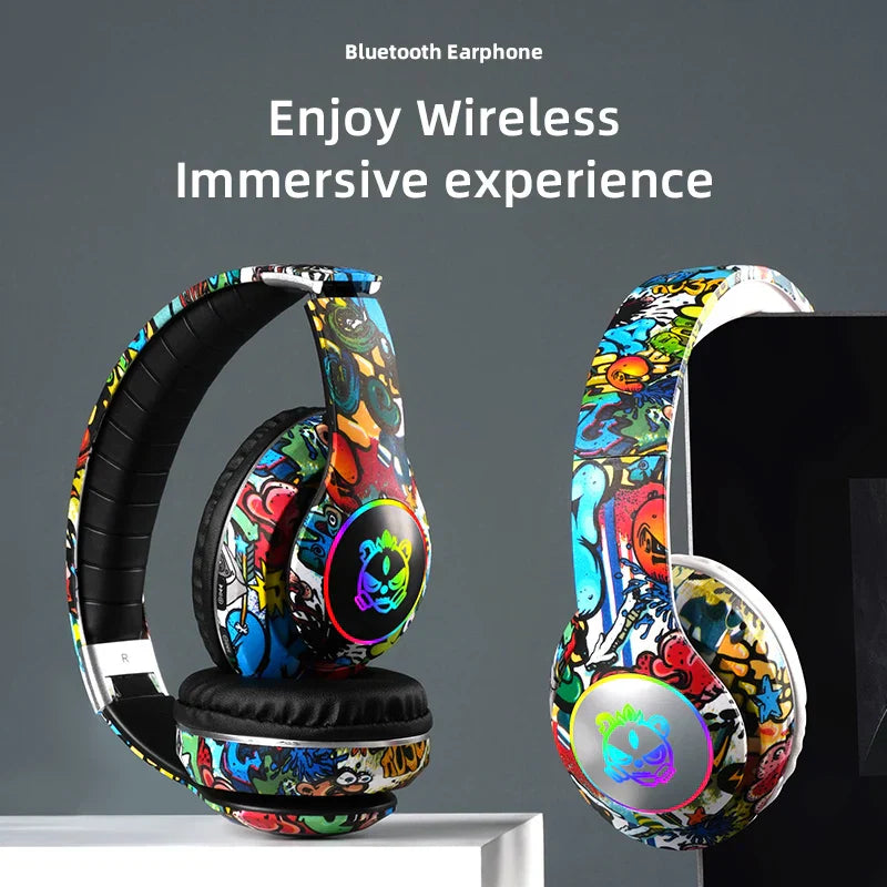Over-ear wireless headset flash with mic bluetooth headsets featuring vibrant graffiti design and rgb game headphone girls accents