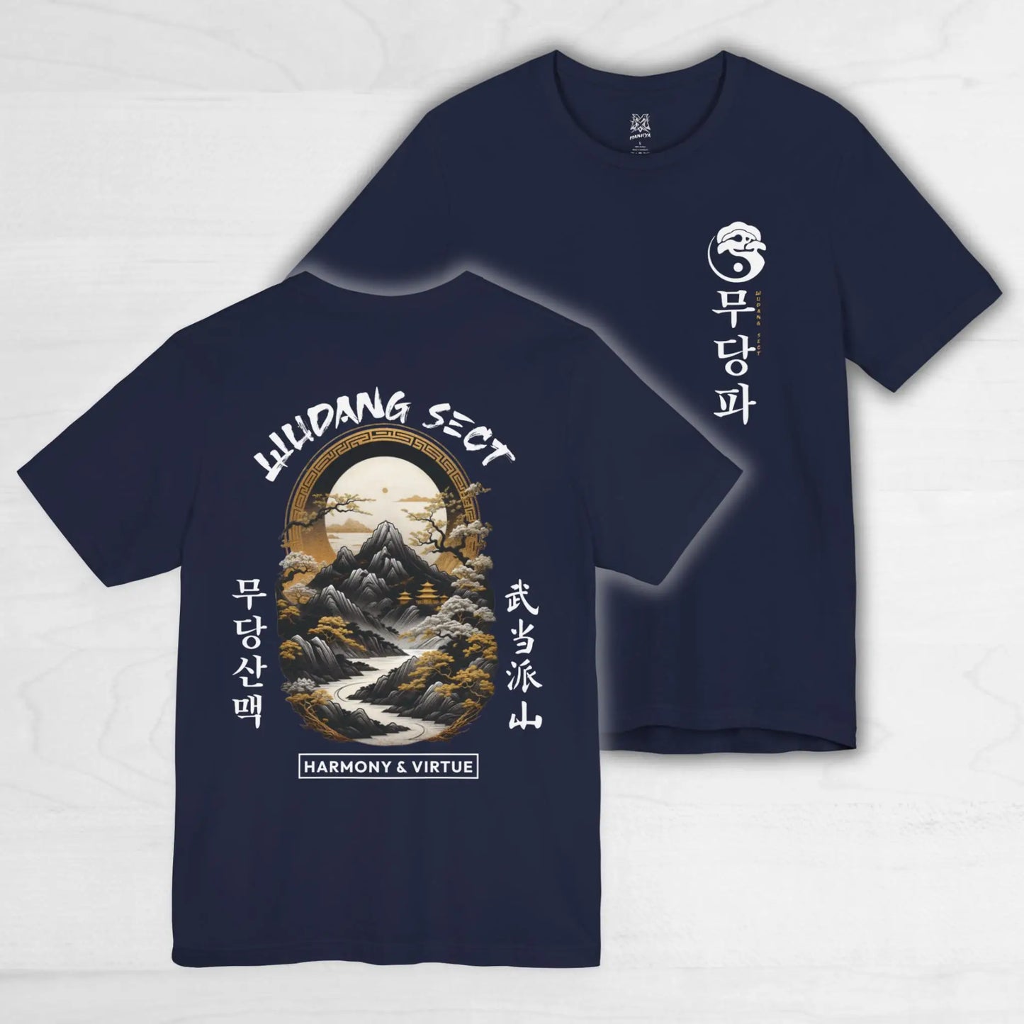 Navy blue short-sleeved t-shirt with detailed mountain landscape and ornate borders in classic street hip style for women oversized harajuku