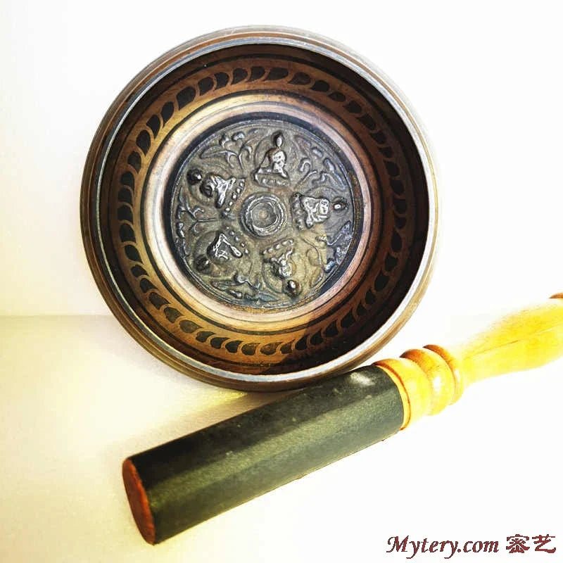Antique bronze brass tibetan singing bowl five buddhas with intricate engraving and wooden mallet for yoga healing meditation musical instruments tibetan